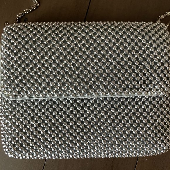 Mini Beaded Crossbody Bag - Picture 3 of 8